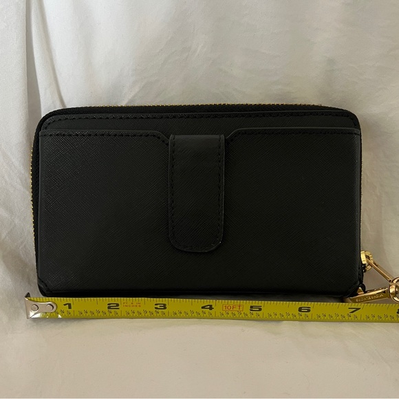 Michael Kors Wrist Wallet *Free Shipping* - Picture 8 of 12